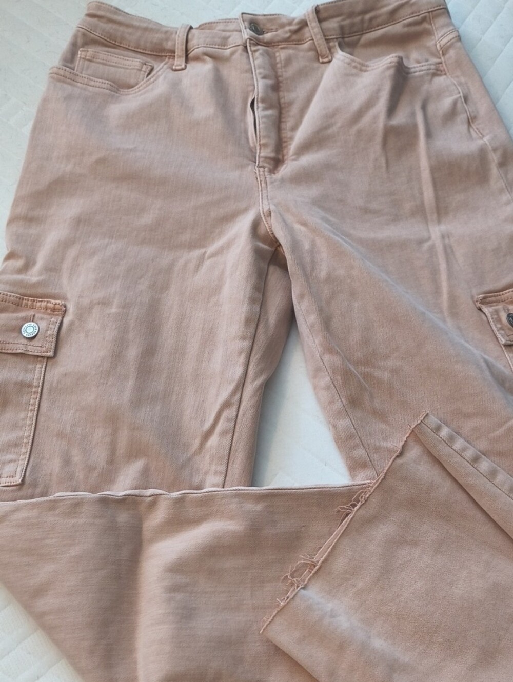 Lovervet High-Rise Wide-Leg Cargo Jeans in Blush